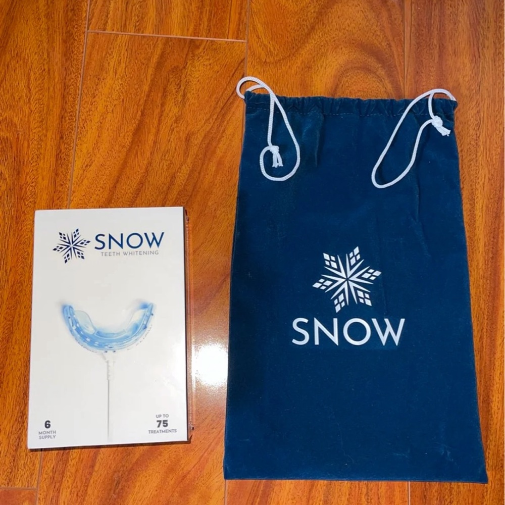 Snow Teeth Whitening Kit